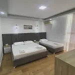 Reni Risi Casa de hóspedes 3*
