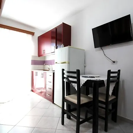 Reni Risi Guest house 3*