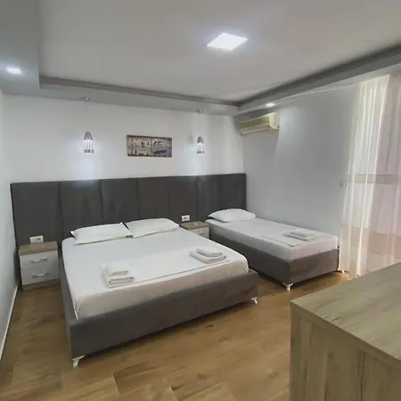Reni Risi Guest house 3*