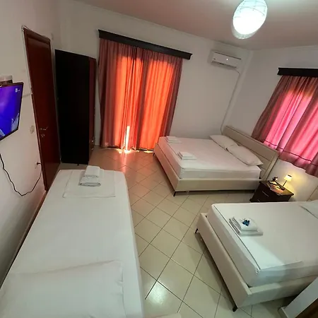Reni Risi Guest house 3*