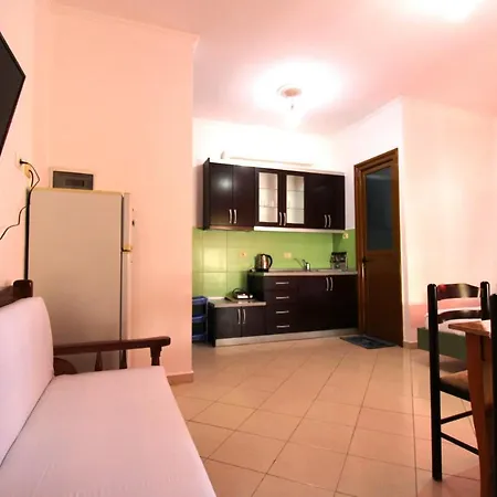 Πανσιόν Reni Risi 3*