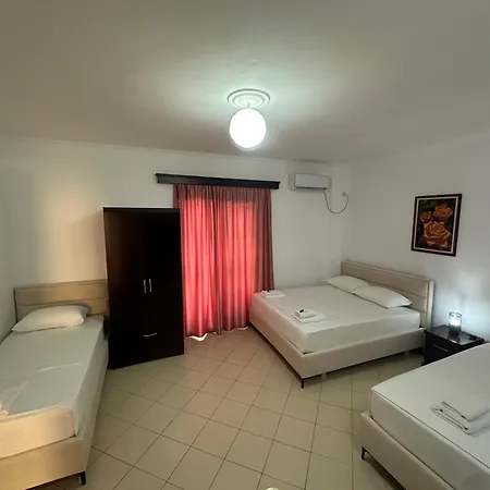 Reni Risi Guest house 3*