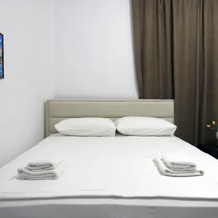 Guest house Reni Risi 3*