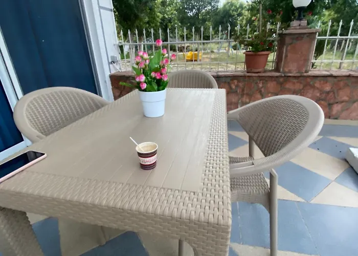 게스트하우스 Reni Risi 사밀