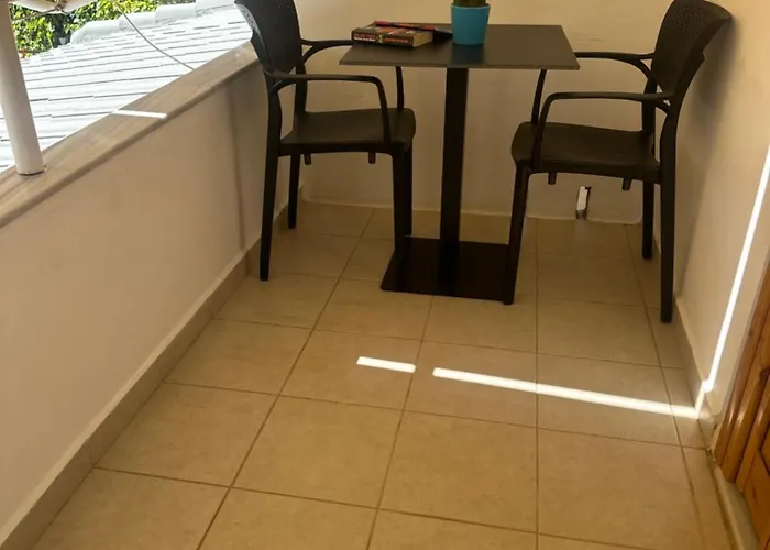 게스트하우스 Reni Risi 3*